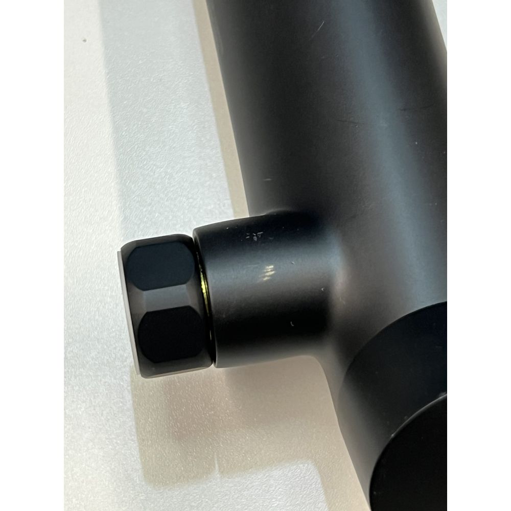 Смеситель для ванны GROHE Essence, фантомный черный (25250KF1), уцененный товар