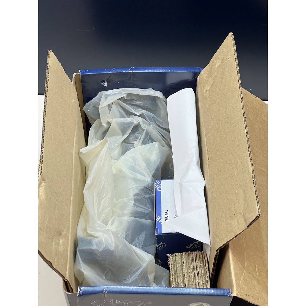 Смеситель для ванны GROHE Essence, фантомный черный (25250KF1), уцененный товар