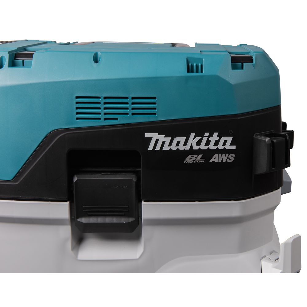 Аккумуляторный пылесос Makita VC006GMZ01, c системой автоматического запуска, 2x40 В, 40 л, без АКБ и ЗУ (VC006GMZ01)