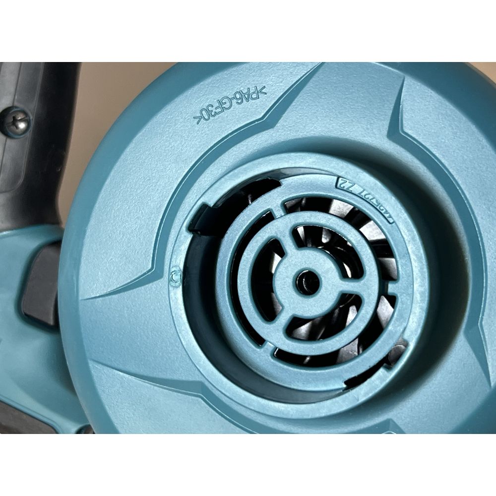 Аккумуляторная воздуходувка Makita UB100DZ, 12 В, 156 м³/ч, без АКБ и ЗУ (УЦЕНЕННЫЙ ТОВАР) (UB100DZ/U)