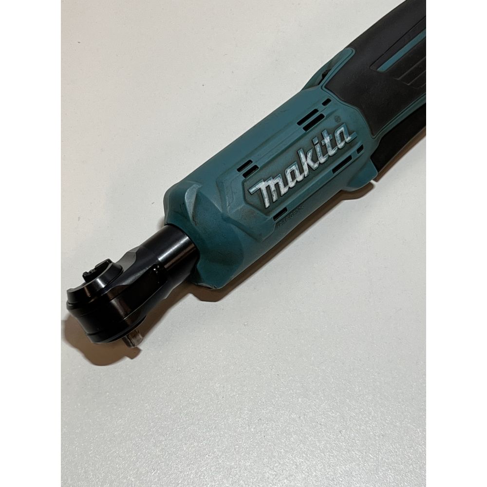 Аккумуляторный угловой гайковерт Makita WR100DZ, 12 В, 47.5 Нм, без АКБ и ЗУ (УЦЕНЕННЫЙ ТОВАР) (WR100DZ/BU)