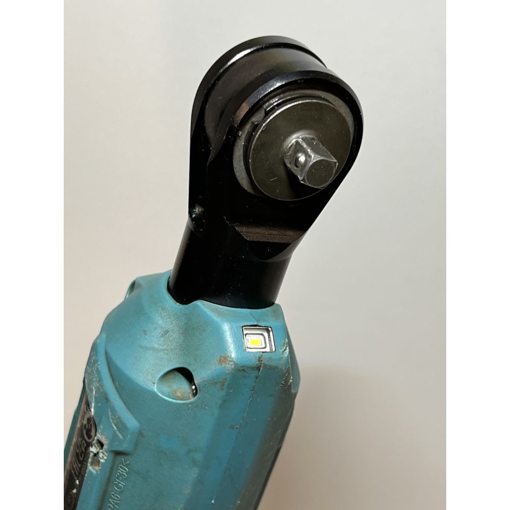 Аккумуляторный угловой гайковерт Makita WR100DZ, 12 В, 47.5 Нм, без АКБ и ЗУ (УЦЕНЕННЫЙ ТОВАР) (WR100DZ/BU)