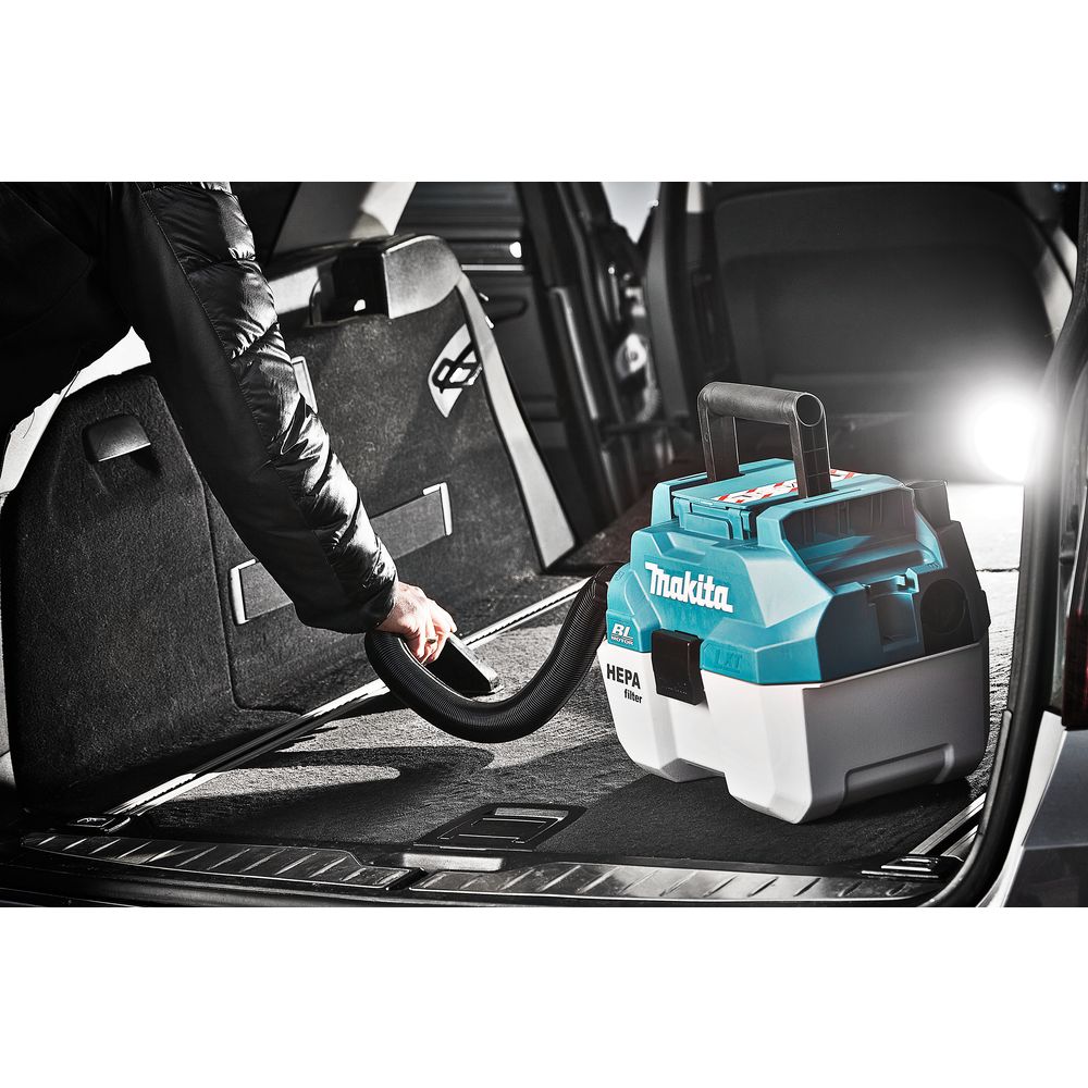 Аккумуляторный пылесос Makita DVC750LZ, для сухой и влажной уборки, без АКБ и ЗУ