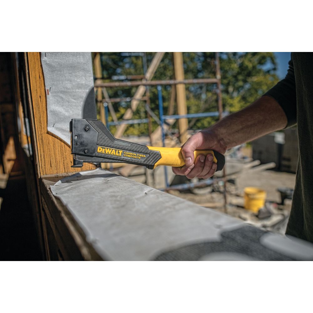Ударный степлер DEWALT DWHT75900-0, с карбоновым корпусом, для скоб