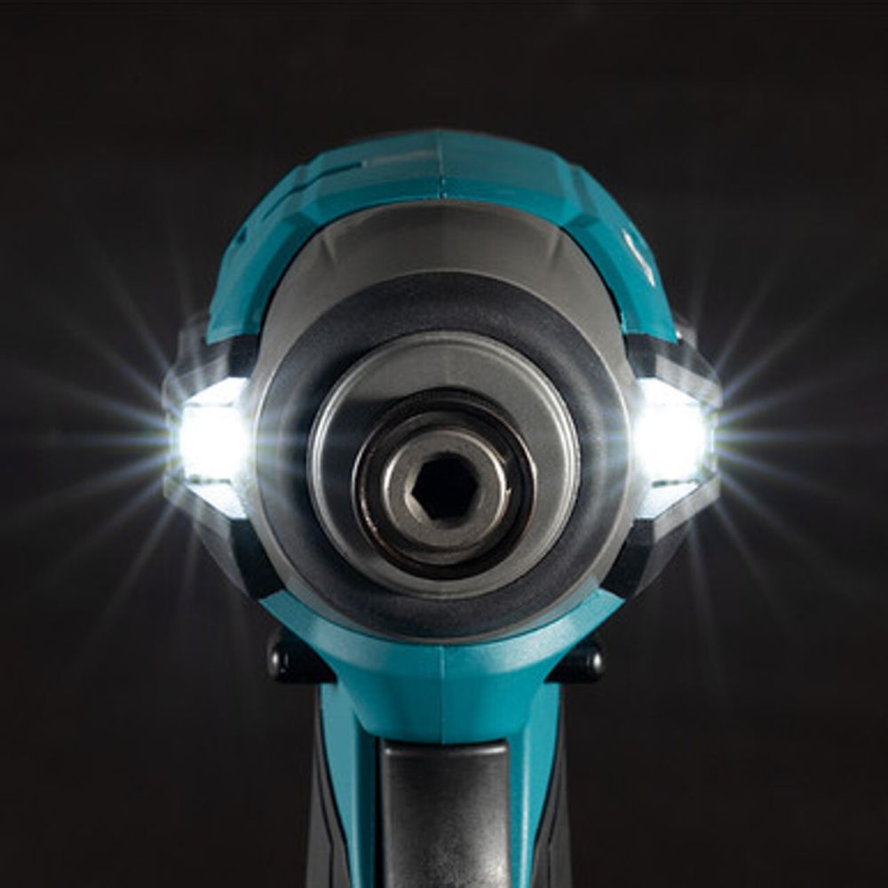 Аккумуляторный ударный шуруповерт Makita, 40 В, 210 Нм, 3700 об/мин, 4100 уд/мин, сбез АКБ и ЗУ, TD003GZ