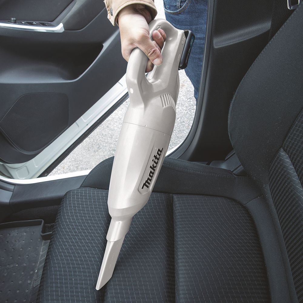 Аккумуляторный пылесос Makita, 12 B, с АКБ 1.5 Ач и ЗУ, CL106FDWY