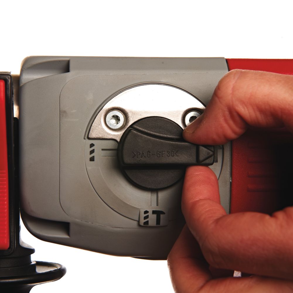 Сетевой перфоратор Milwaukee PLH 32 XE, 900 Вт, 800 об/мин, 4500 уд.мин, 3.8 Дж, в кейсе, 4933400069