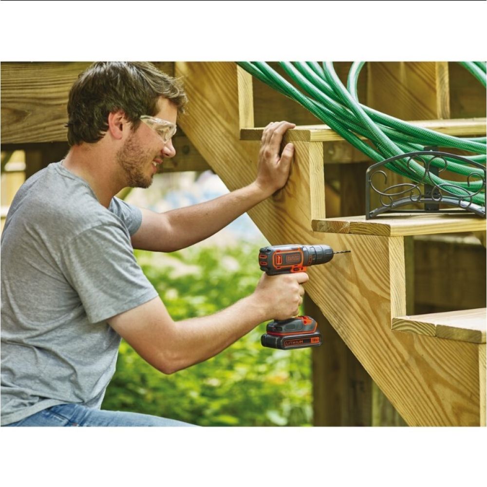 Аккумуляторная дрель-шуруповерт BLACK+DECKER BDCDC18K1B, 18.0 В, 2 Li-Ion аккумулятора 1.5 Ач