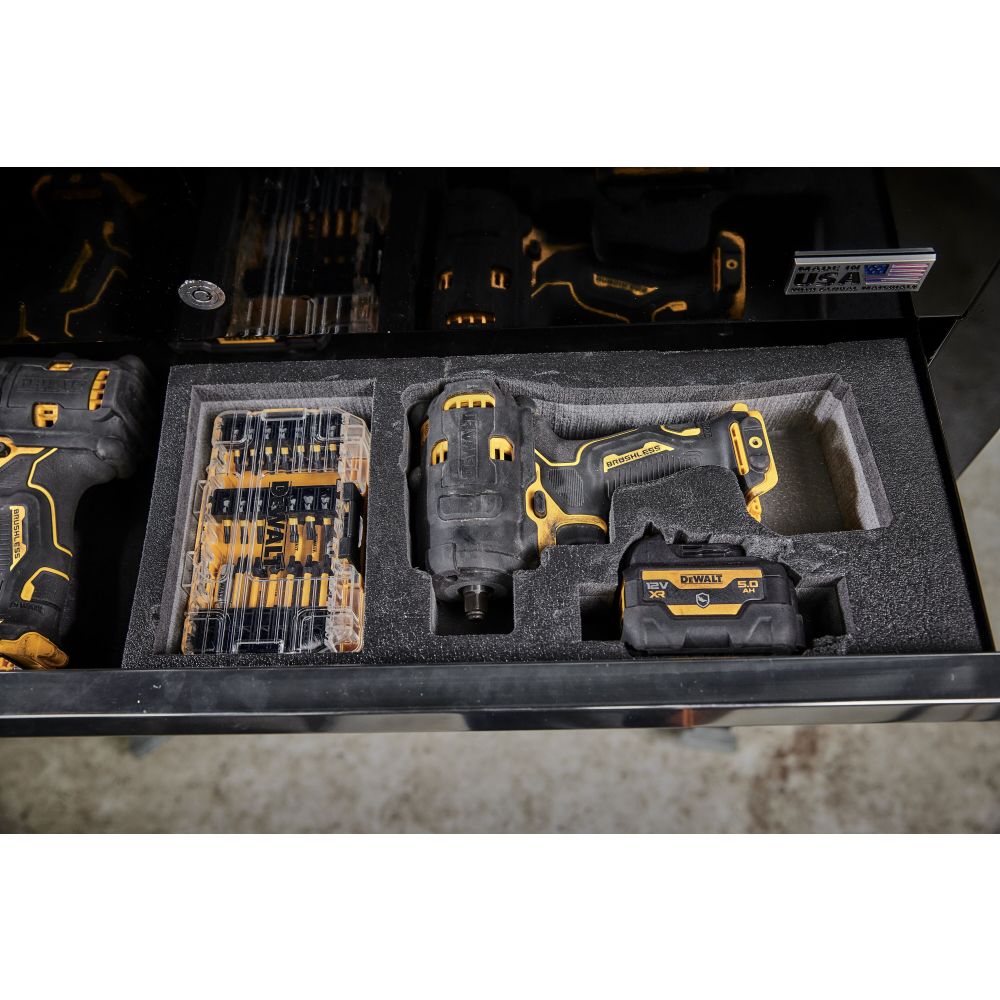 Аккумуляторный гайковерт DEWALT DCF901P1G, 12 В, 340 Нм, 3250 уд/мин, с АКБ 5 Ач и ЗУ, в чехле (DCF901P1G-QW)