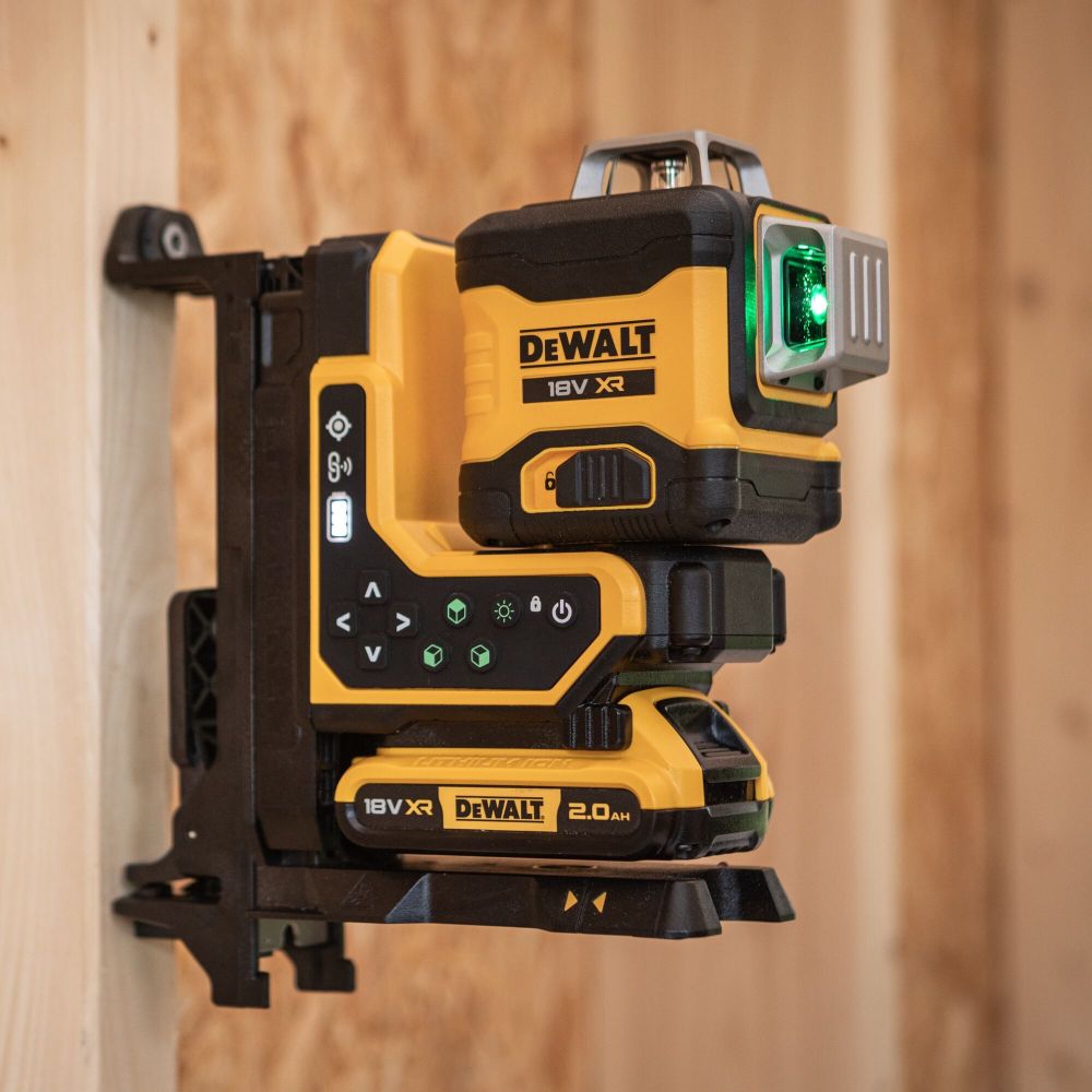 Аккумуляторный лазерный нивелир DEWALT DCLE34035D1, 18 В, зеленый луч, 80 м, с АКБ 2 Ач и ЗУ, в кейсе TSTAK (DCLE34035D1-QW)