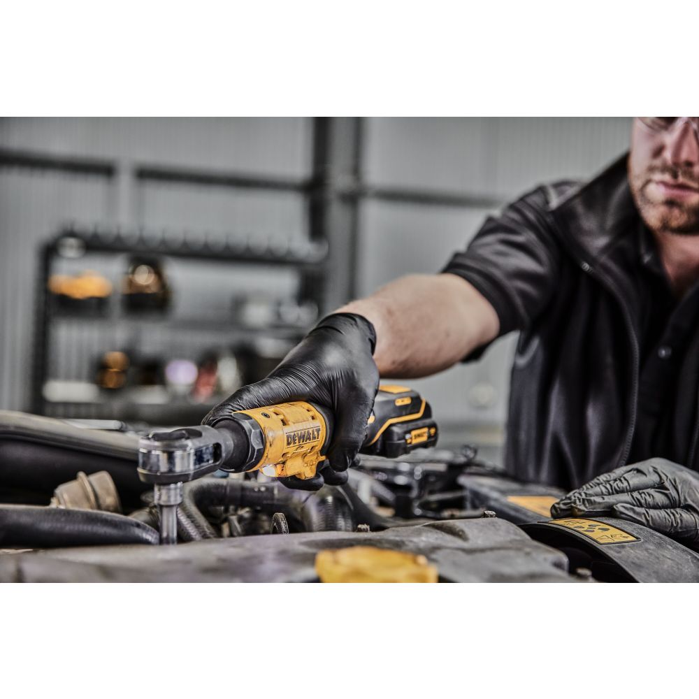 Аккумуляторный угловой гайковерт DEWALT DCF503B, 12 В, 81.3 Нм, 250 об/мин, без АКБ и ЗУ (DCF503B-XJ)