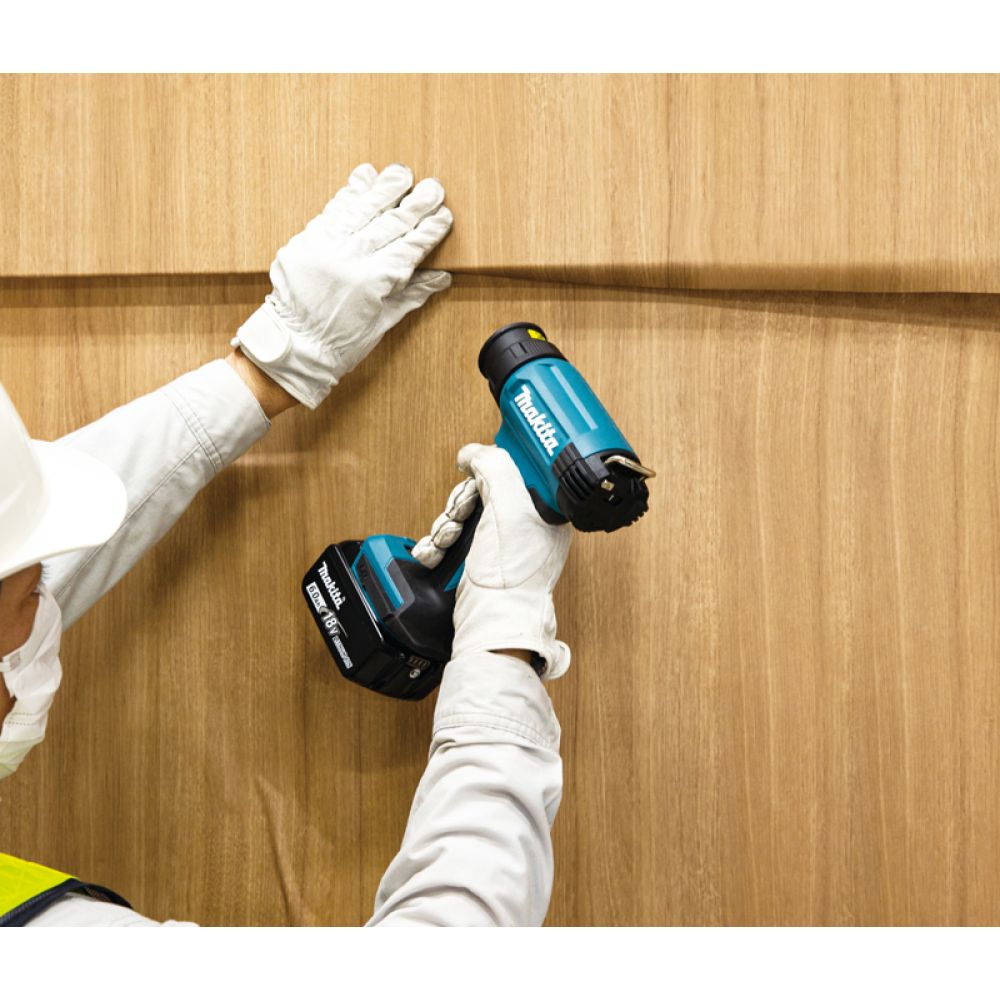Аккумуляторный тепловой пистолет (фен) Makita  LXT 18В, 1 режим, 550°, без АКБ и З/У, DHG180ZK