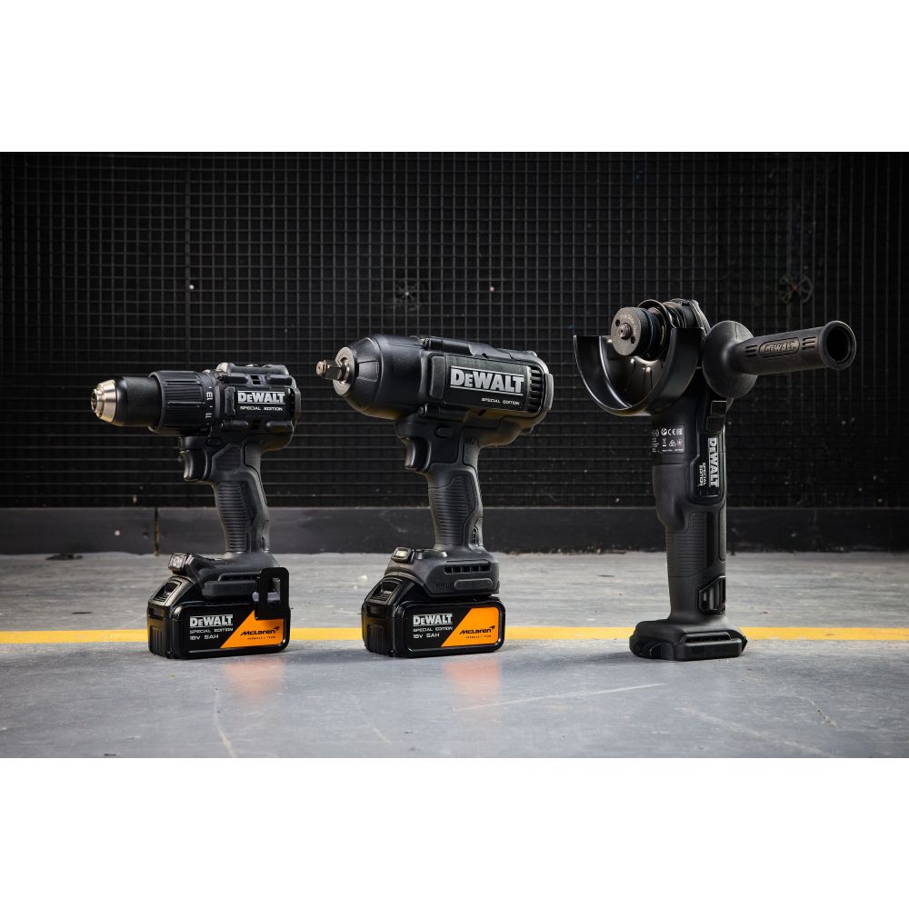 Аккумуляторный набор DEWALT McLaren Limited Edition DCK3222MP2T, 18 В: дрель + гайковерт + УШМ, с 2 АКБ 5 Ач и ЗУ, в кейсе TSTAK
