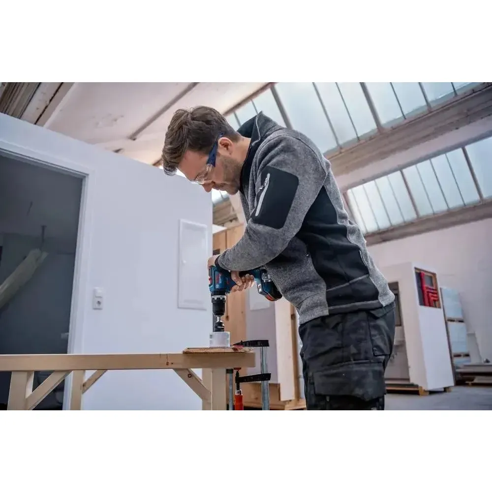 Аккумуляторная дрель-шуруповерт Bosch GSR 18V-90 C Solo, 18 В, 2100 об/мин, без АКБ и ЗУ (0.601.9K6.000)