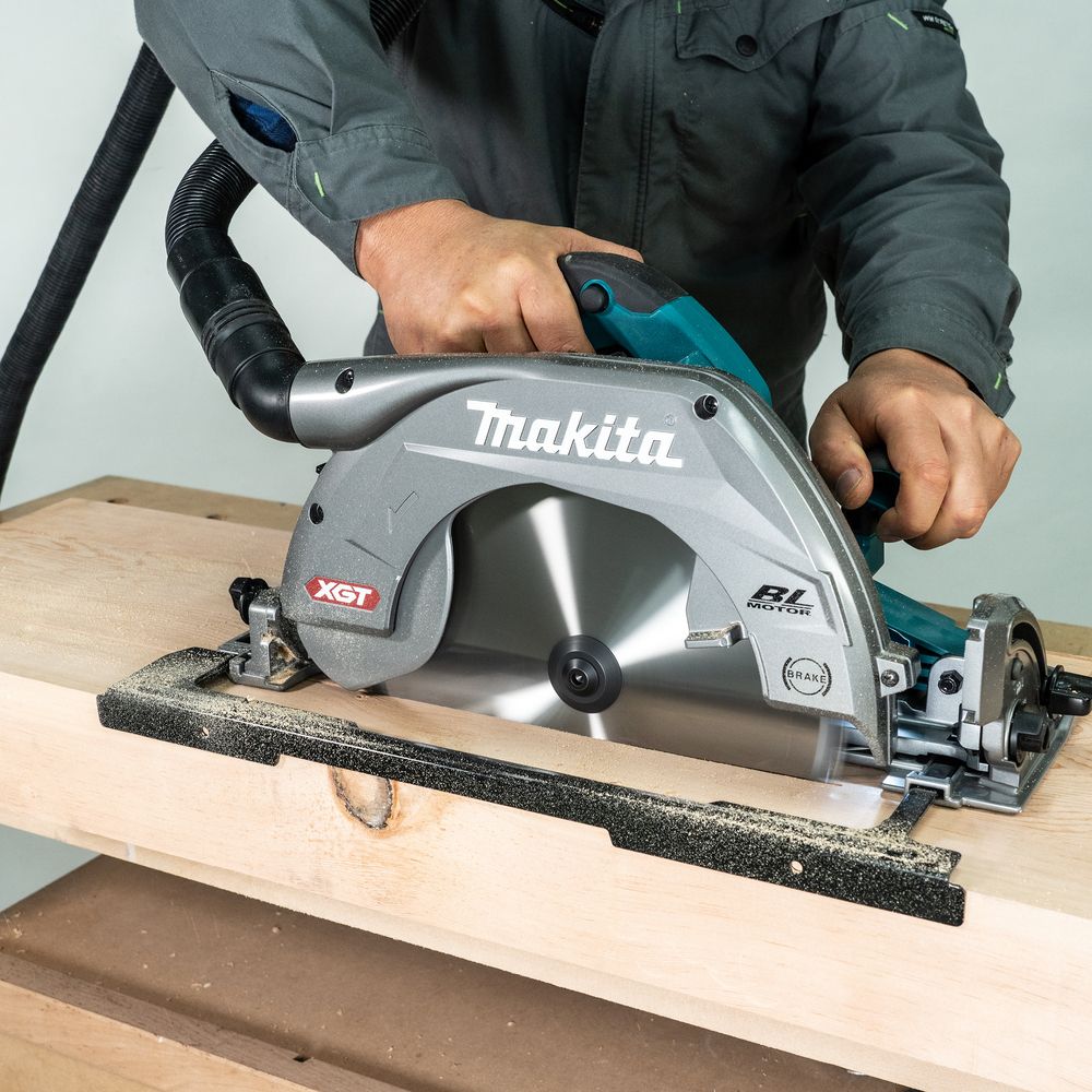 Аккумуляторная дисковая пила Makita HS011GZ, 40 В, 270 мм, 3500 об/мин, без АКБ и ЗУ