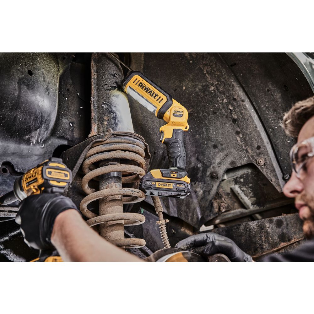 Аккумуляторный фонарь DEWALT DCL050, 20 В, 500 лм, без АКБ и ЗУ (DCL050-XJ-A9)