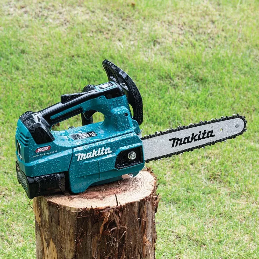Аккумуляторная цепная пила Makita UC004GZ, 40 В, 35 см, без АКБ и ЗУ