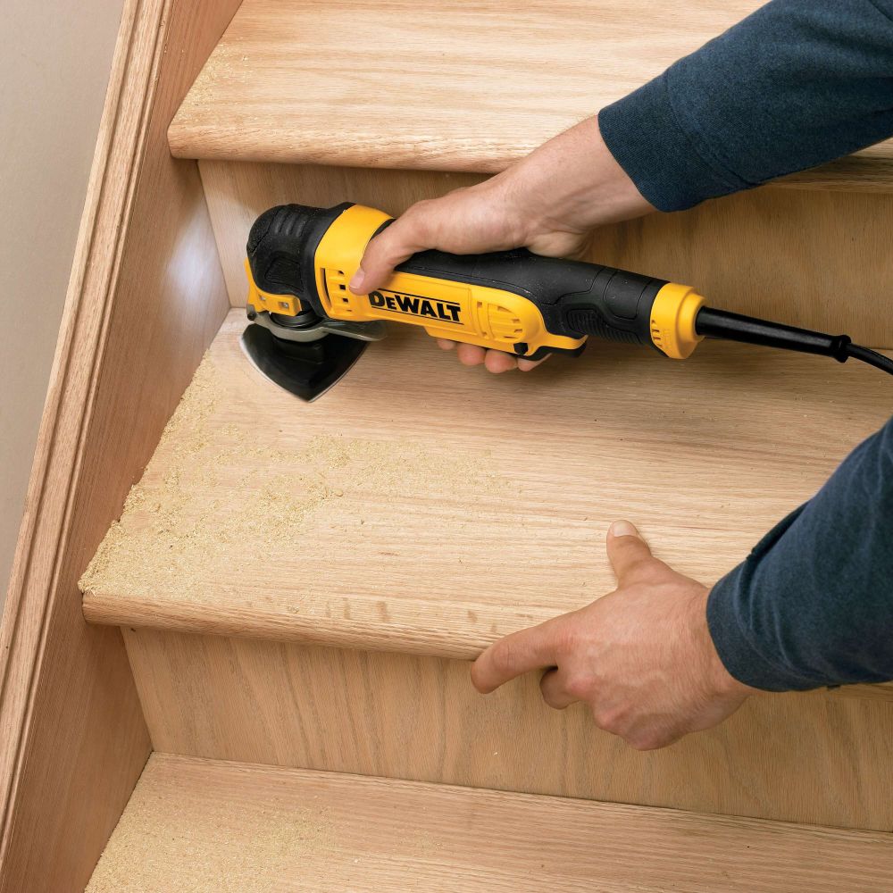 Шлифлисты дельта перфорированные 93мм, 120 G, 10шт DEWALT DT3093