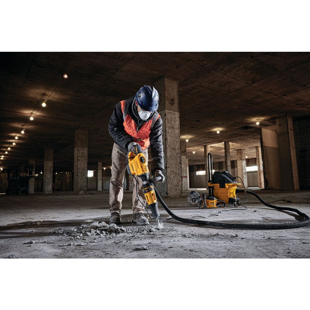 Отбойный молоток DEWALT D25832K, 1350 Вт, 10.5 Дж, 2900 уд/мин, в кейсе (D25832K-QS)