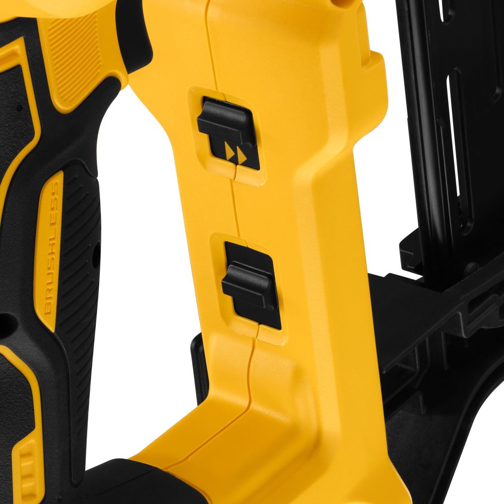 Аккумуляторный скобозабивной пистолет DEWALT DCN681N, 18 В, c 2 АКБ 5 Ач и ЗУ, в сумке (DCFS950P2-QW)