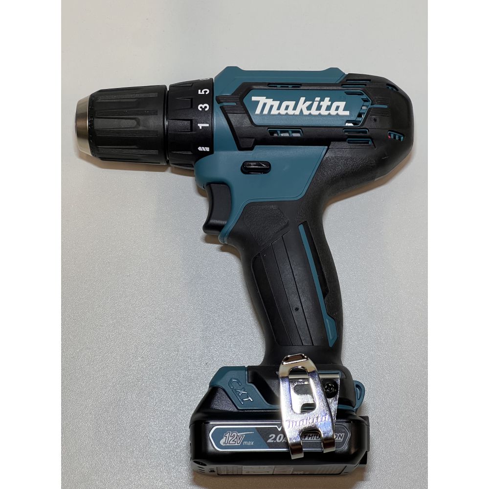 Аккумуляторная дрель-шуруповерт Makita DF333DWAE, 12 В, 1700 об/мин, с 2 АКБ 2 Ач и ЗУ, в кейсе (УЦЕНЕННЫЙ ТОВАР) (DF333DWAE/U1)