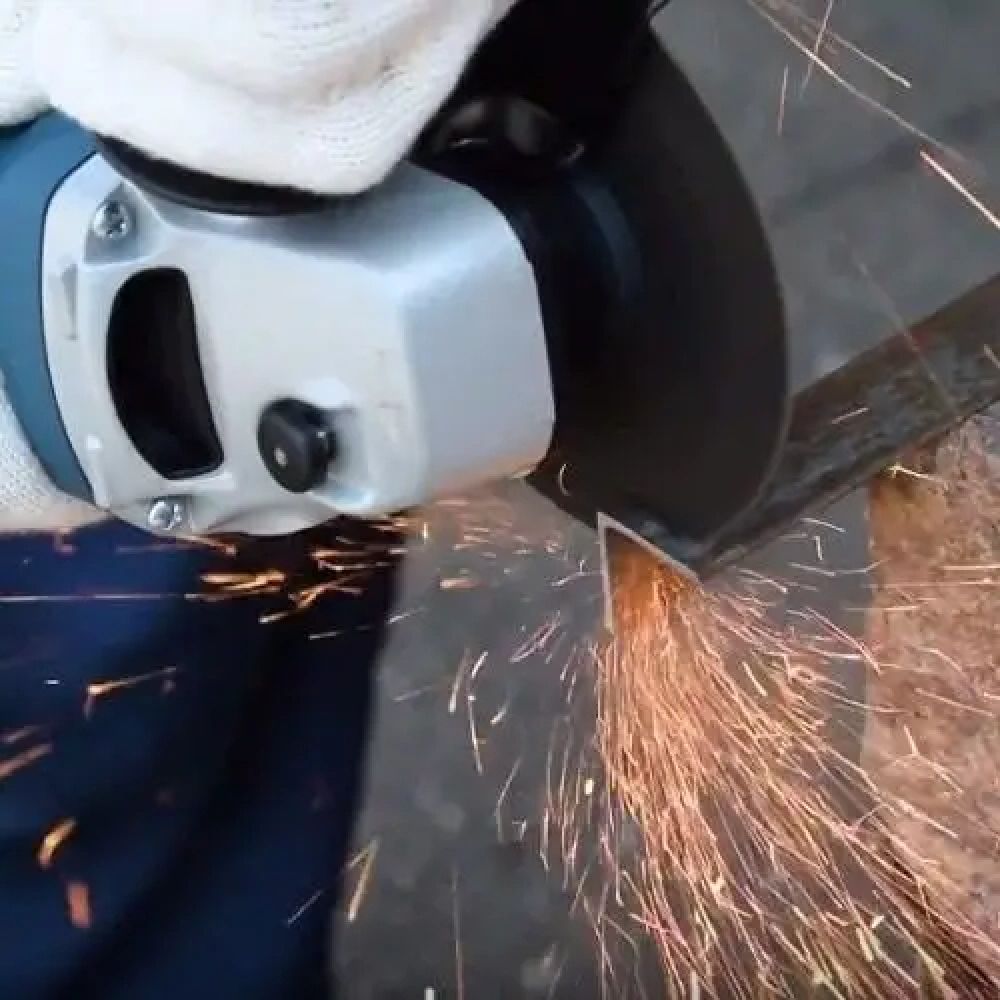 Угловая шлифмашина Bosch GWS 9-125 S Professional, 900 Вт, 125 мм, 11000 об/мин (0.601.396.102)