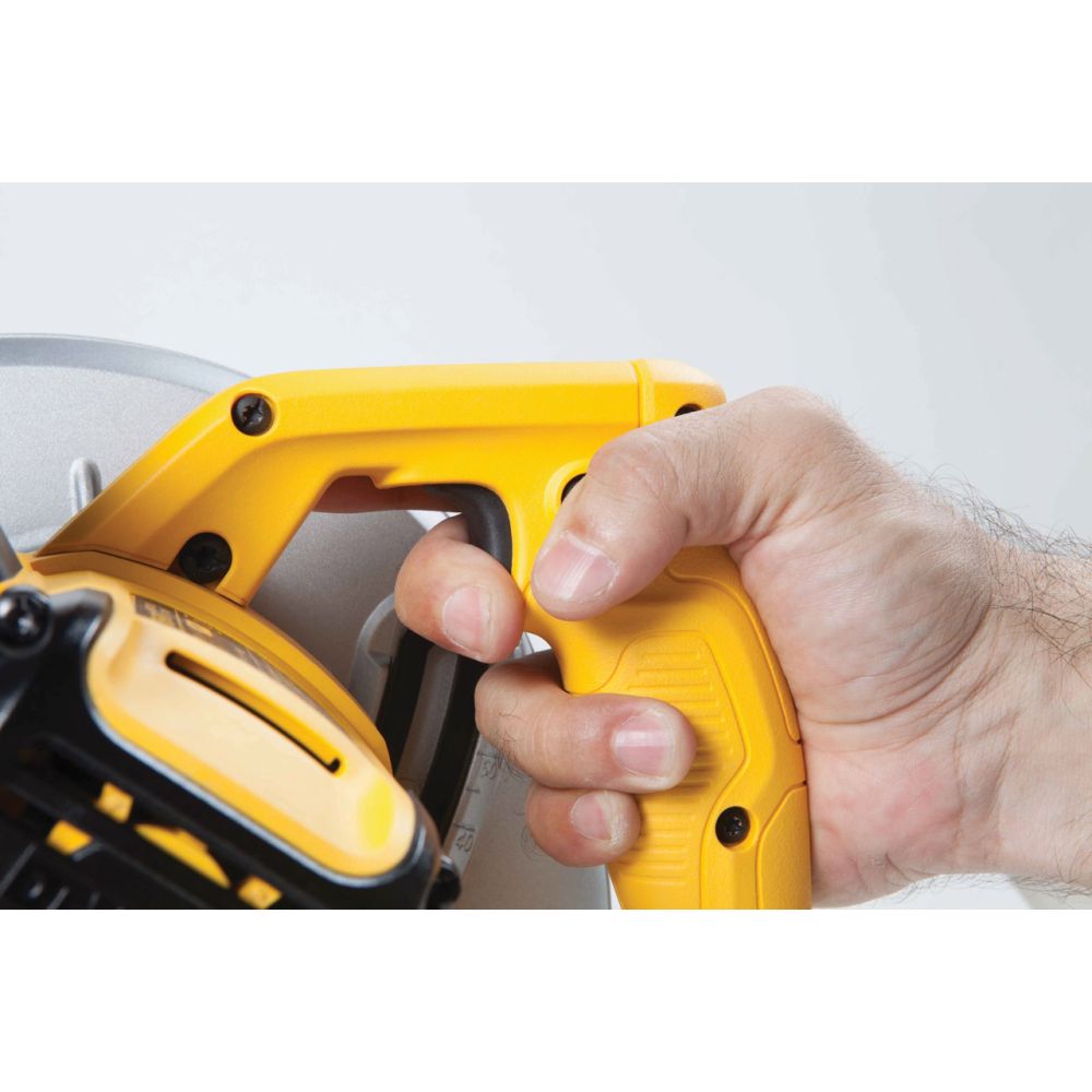 Дисковая ручная пила DEWALT DWE560, 1350 Вт купить в интернет магазине Клуб Маст