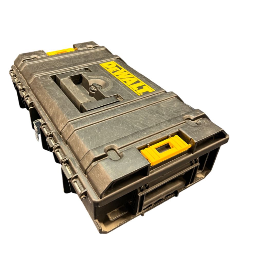 Ящик для инструмента DEWALT TOUGHSYSTEM DS150 (УЦЕНЕННЫЙ ТОВАР) (1-70-321/U)