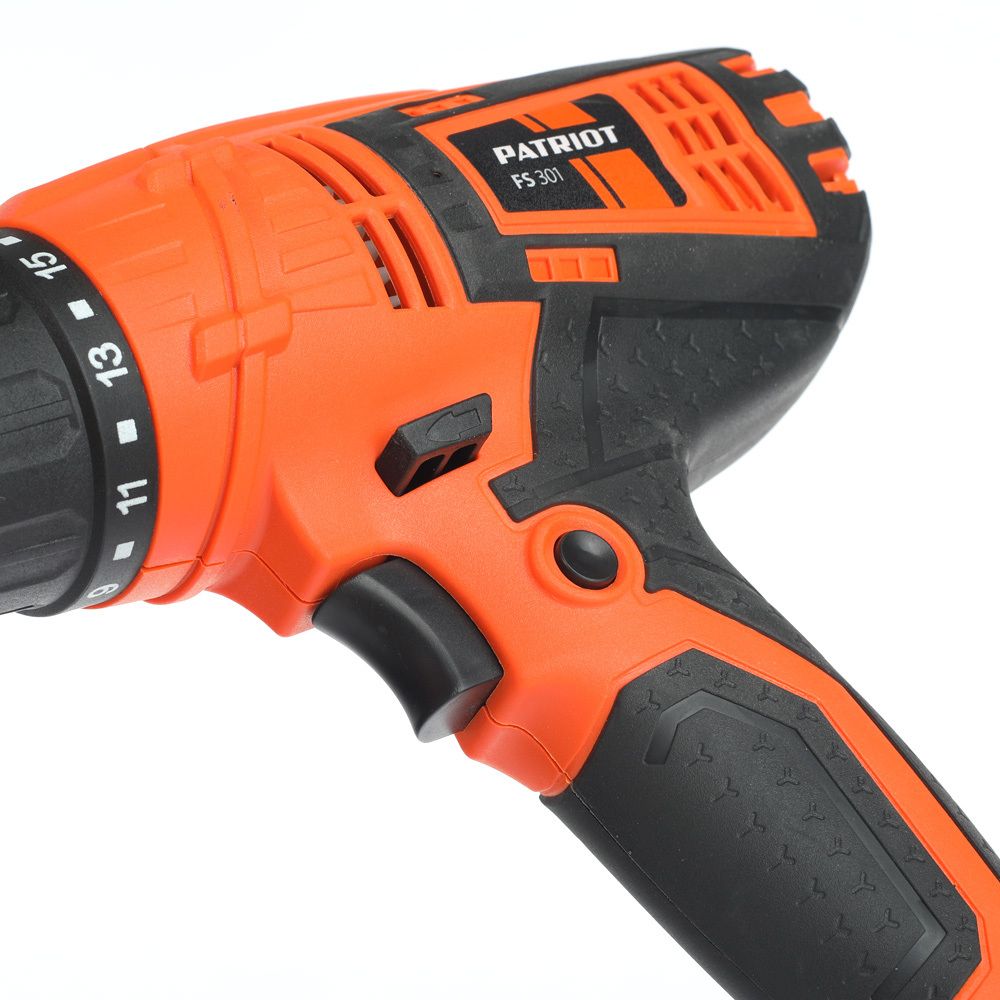 Дрель-шуруповерт сетевая PATRIOT FS 301 The One, 330 Вт, 25 Нм, 750 об/мин, 120301403