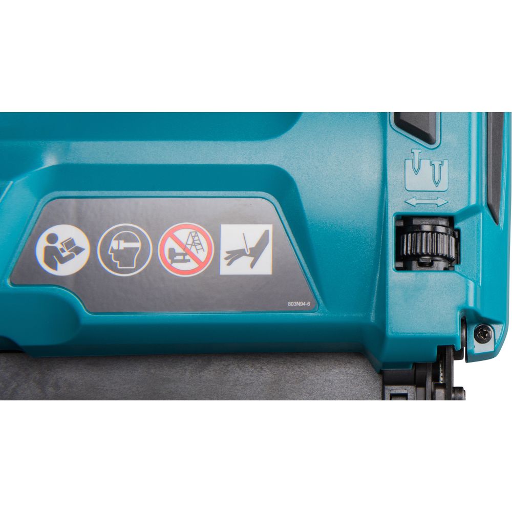 Аккумуляторный гвоздезабивной пистолет Makita DBN500Z, 18 В, без АКБ и ЗУ