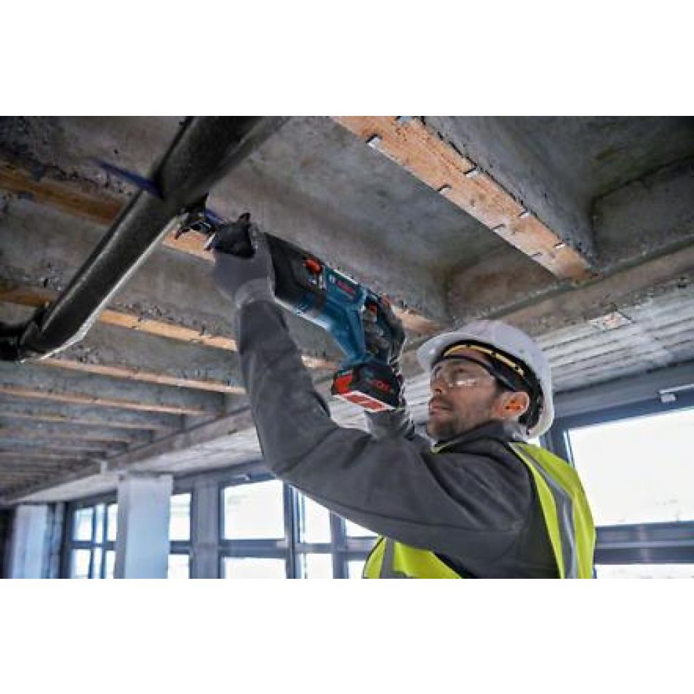 Аккумуляторная сабельная пила Bosch GSA 185-LI, без АКБ и З/У, 06016C0020