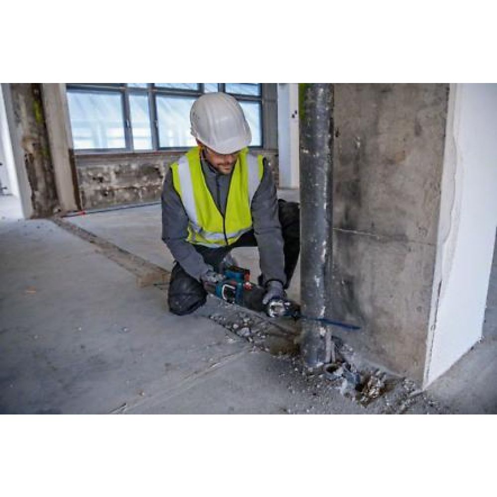 Аккумуляторная сабельная пила Bosch GSA 185-LI, без АКБ и З/У, 06016C0020