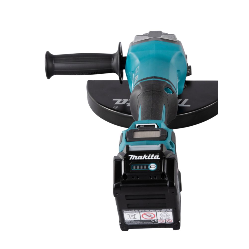 Аккумуляторная угловая шлифмашина Makita GA038GT201, 40 В, 230 мм, 6600 об/мин, с 2 АКБ 5 Ач и ЗУ, в кейсе