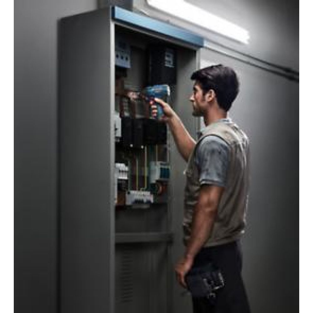 Аккумуляторный ударный шуруповерт/гайковерт Bosch  GDR 120-LI, АКБ 2.0 Ah, З/У, кейс, 06019F0007