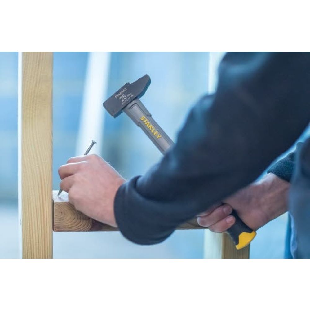 Молоток Fibreglass Engineers STANLEY STHT0-54129, 25мм