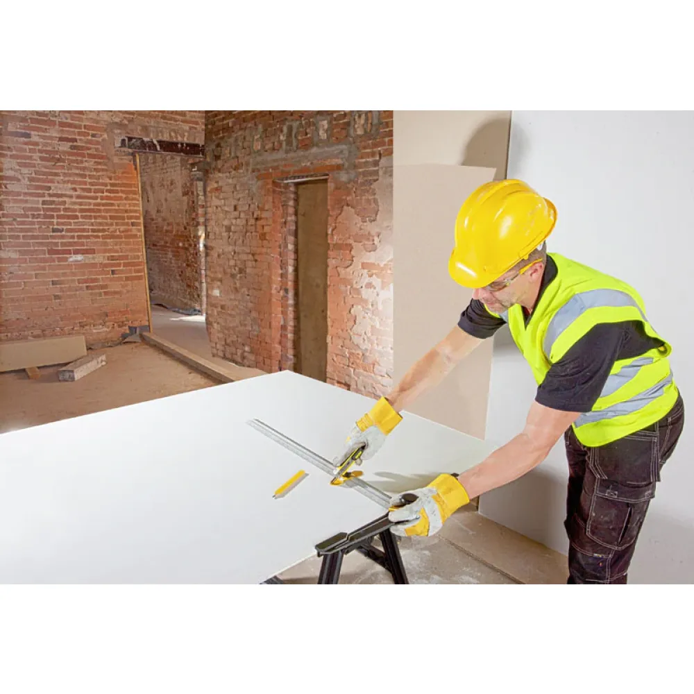 Угольник Т-образный для раскроя гипсокартонных плит складной STANLEY STHT1-05933