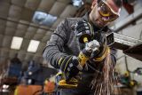 Аккумуляторная угловая шлифмашина DEWALT DCG404NT, 18 В, 125 мм, 11000 об/мин, без АКБ и ЗУ, в кейсе TSTAK (DCG404NT-XJ)