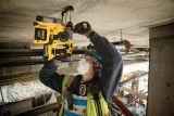 Набор DEWALT DCK422P3, 18 В: дрель DCD796 + шуруповерт DCF887 + УШМ DCG405 + перфоратор DCH273, с 3 АКБ 5 Ач и ЗУ, в 2 кейсах