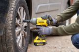 Аккумуляторный гайковерт STANLEY SFMCF940M1, 950 Нм, 2600 уд/мин, с АКБ 4 Ач и ЗУ, в сумке (SFMCF940M1-QW)