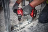 Аккумуляторная ударная дрель-шуруповерт Milwaukee M18 FPD2-0X, 18 В, 135 Нм, 2000 об/мин, 32000 уд/мин, без АКБ и ЗУ, в кейсе, 4933464263