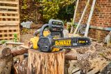 Аккумуляторная цепная пила DEWALT DCM565P1, 18 В, 30 см, 7.7 м/с, с АКБ 5 Ач и ЗУ (DCM565P1N-XJ)