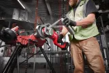 Аккумуляторный резьбонарезной инструмент Milwaukee M18 FPT114-0C, для труб 1¼", 18 В, без АКБ и ЗУ, в кейсе, 4933480220