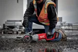 Аккумуляторный резьбонарезной инструмент Milwaukee M18 FPT2-121C, для труб 2", 18 В, c АКБ 12 Ач и ЗУ, в кейсе, 4933478597