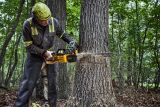 Аккумуляторный набор садовой техники DEWALT, 54 В: воздуходувка DCMBA572 + триммер DCM571 + цепная пила DCMCS575, с АКБ 3 Ач и ЗУ