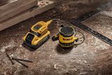 USB-адаптер для аккумуляторов DEWALT DCB094K, 18/54 В, 2.4 и 5 А (DCB094K-QW)