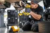 Аккумуляторный фонарь DEWALT DCL077P1, 12/18 В, 2000 лм, с АКБ 5 Ач и ЗУ (DCL077P1-XJ)