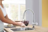 Смеситель для кухни GROHE Minta Touch сенсорный с вытяжным душем, хром (31358002)
