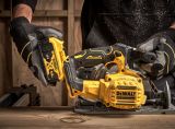 Аккумуляторная дисковая пила DEWALT DCS565P2, 18 В, 165 мм, 4950 об/мин, с 2 АКБ 5 Ач и ЗУ, в кейсе TSTAK