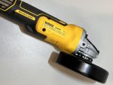 Угловая шлифмашина DEWALT DCG405N, 18 В, 125 мм, 9000 об/мин, без АКБ и ЗУ (УЦЕНЕННЫЙ ТОВАР) (DCG405N-XJ/U2)