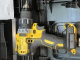 Аккумуляторная дрель-шуруповерт DEWALT DCD791D2, 18 В, 2000 об/мин, с 2 АКБ 2 Ач и ЗУ, в кейсе TSTAK(УЦЕНЕННЫЙ ТОВАР) (DCD791D2-QW/U1)